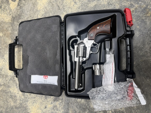 (image for) RUGER SINGLE-SIX 22 USED/VG CONDITION
