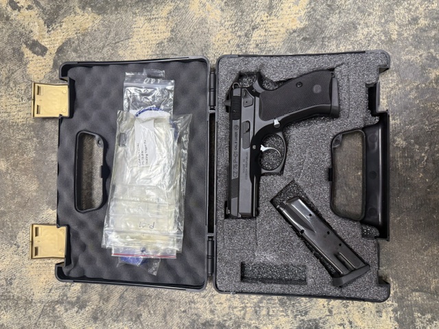 CZ 75 P-01 9MM USED/VG CONDITION (image for) CZ 75 P-01 9MM USED/VG CONDITION